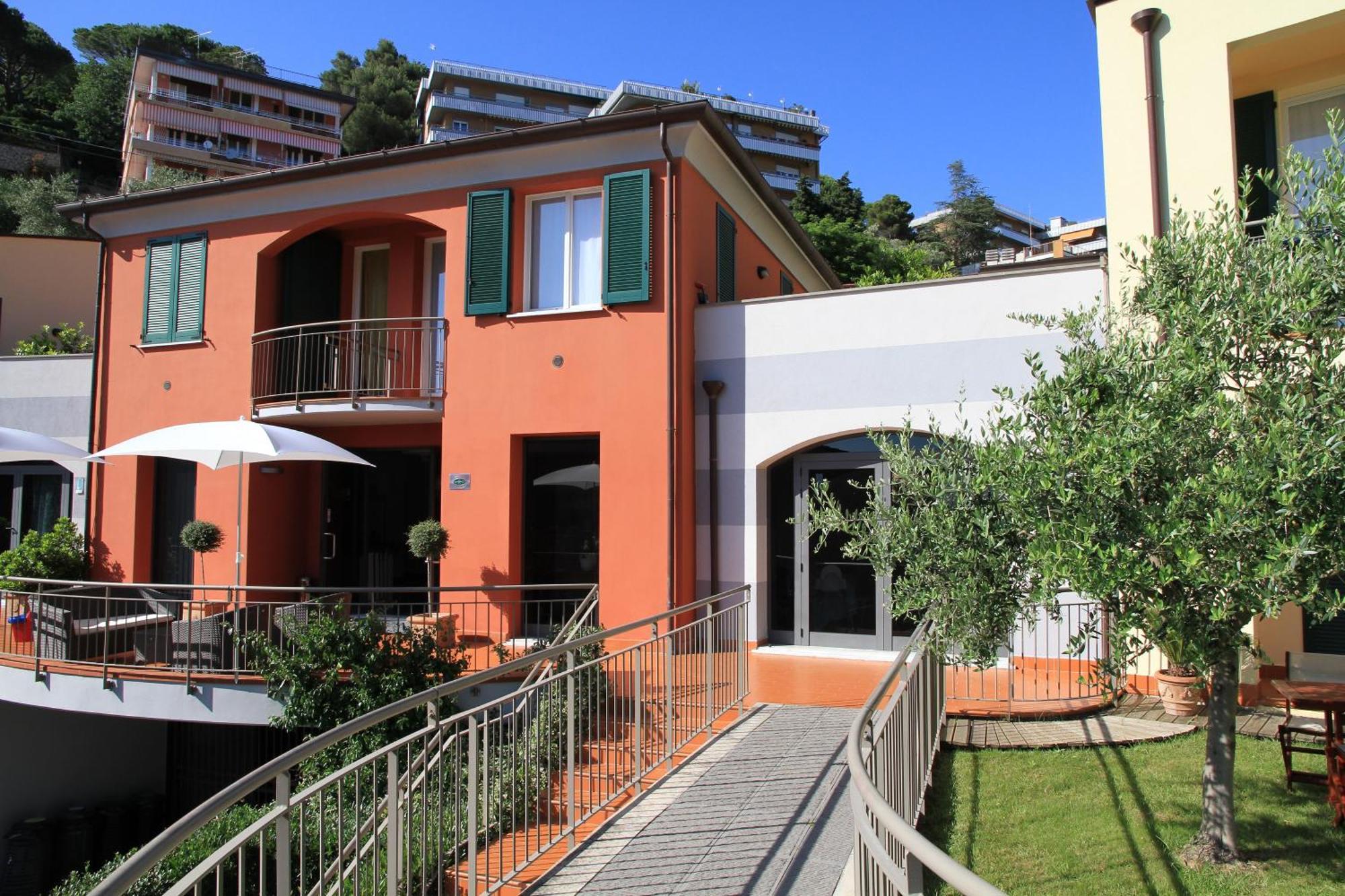 Baia Blu Rta Residence Lerici Exterior photo